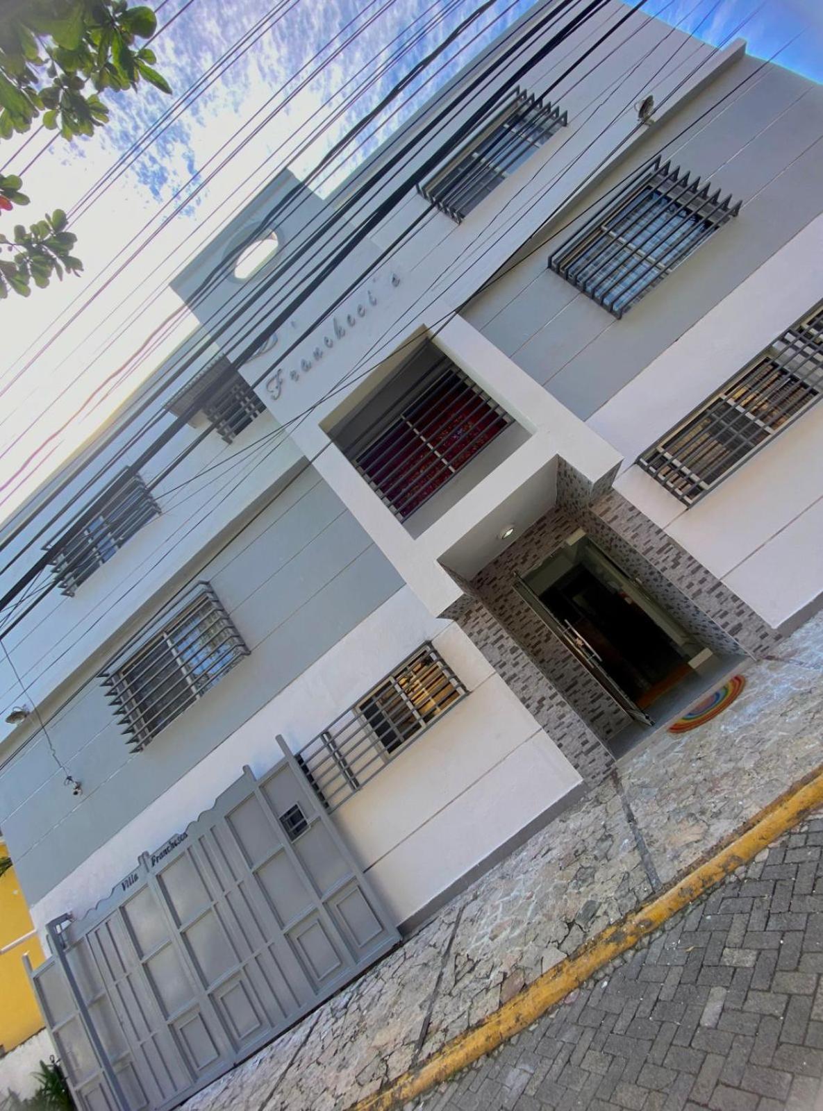 D' Franchesis Hostal Juan Dolio Exteriér fotografie