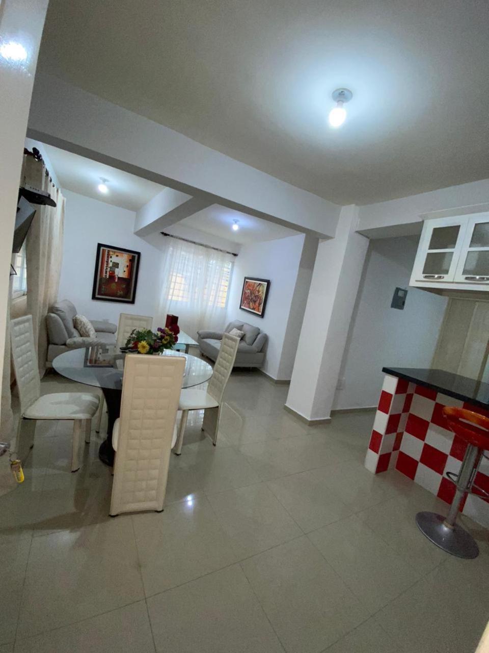 D' Franchesis Hostal Juan Dolio Exteriér fotografie
